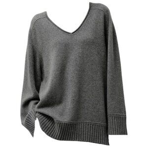 Oversized V-neck Cashmere Sweater in Thunder, Size M